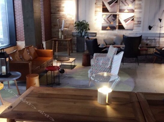 Sanchuan Classic Hotel - Photo2