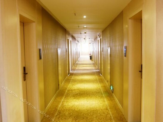 Xiang Tian International Hotel - Photo4