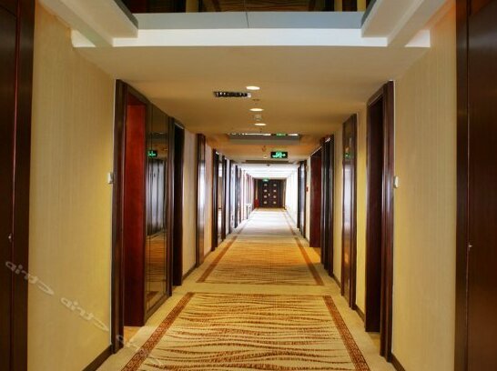 Feeling Hotel - Yulin - Photo3