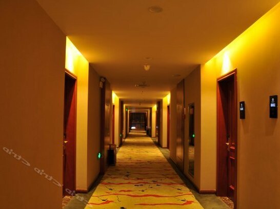 Qianju Hotel - Photo4