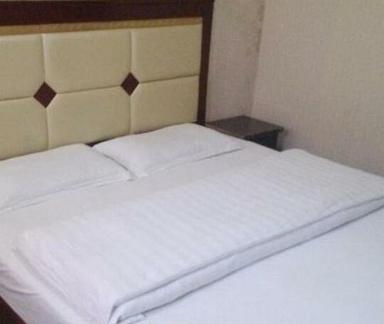Yulin Jinhong Hotel - Photo4