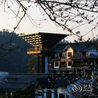 Chanlongxia Lake View Hotel
