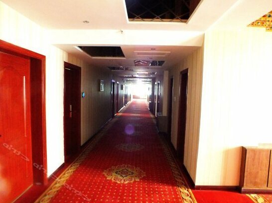 Labusi Hotel - Photo2