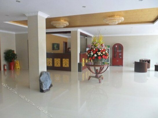 GreenTreeInnHotel - Photo3