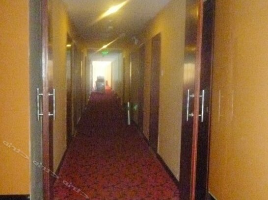 Hanlong Business Hotel - Photo2