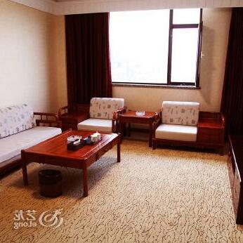 Jinhua Star Business Hotel Tai'erzhuang - Photo2