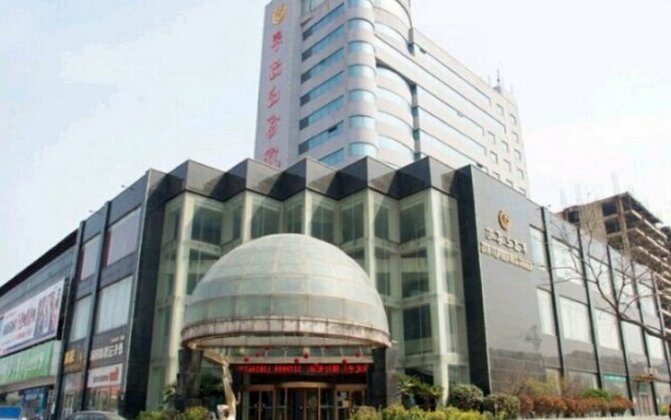 Ruilong Hotel - Photo2