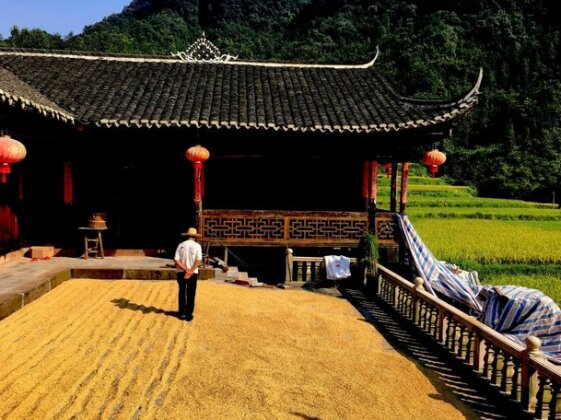 Laojia - a Hunan Heritage village - Photo4