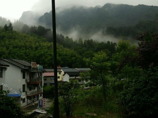 Lvyin Inn Zhangjiajie - Photo2