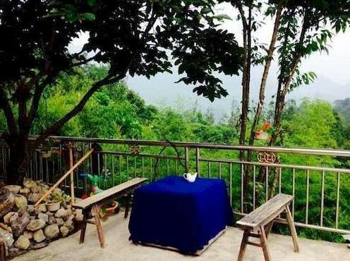 Spring Hostel Zhangjiajie - Photo3