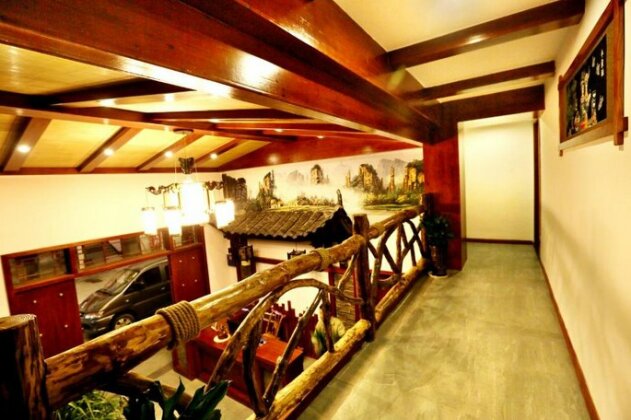 Taxiang Rumeng Guesthouse - Photo4