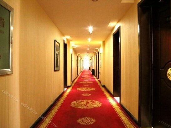 Hailong Business Hotel - Photo4