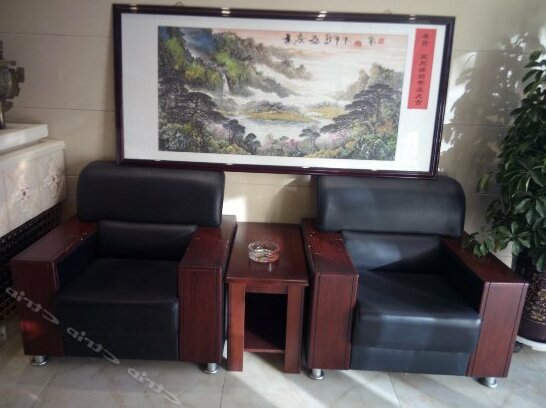 Huang Ting Hotel Zhangye - Photo4