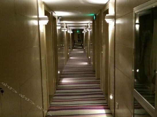 Jiji Express Hotel - Photo2