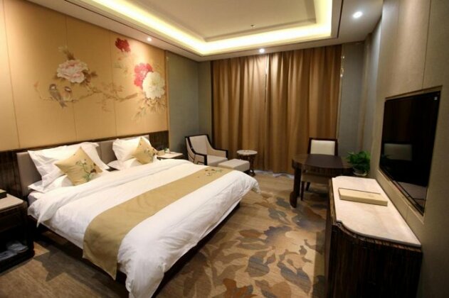 Kerry Hotel - Photo2