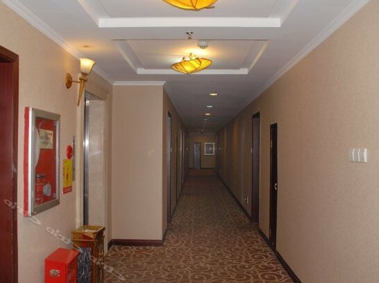 Dragon River Hotel - Photo2