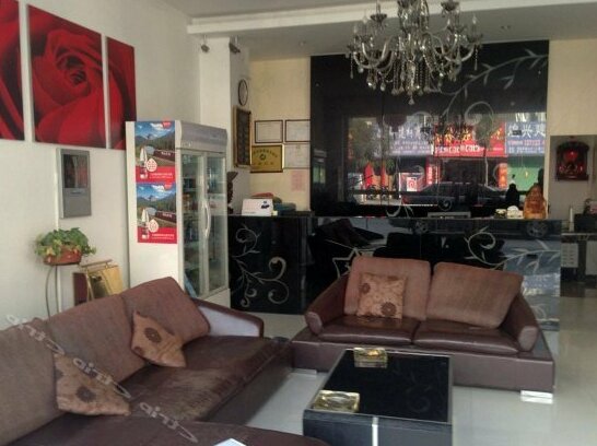 L7 Express Hotel - Photo2