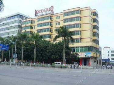 Mazhang Junfu Business Hotel