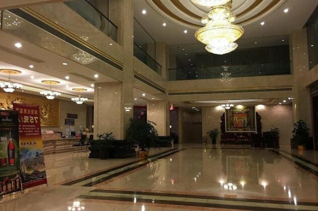Longzhu Hotel - Photo2