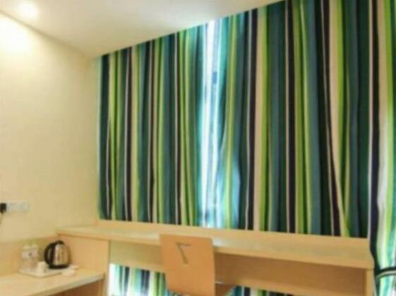 7 Days Inn Zhenjiang Xin Qu Da Gang - Photo2