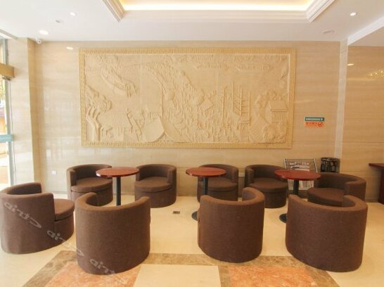 GreenTree Inn JiangSu ZHenjiang Jurong Yalong Business Hotel - Photo4