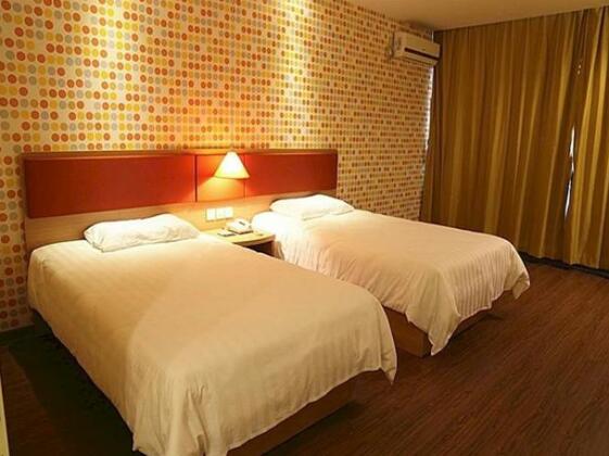 Home Inn Zhenjiang Jiangsu University Hongxing Meikailong - Photo3