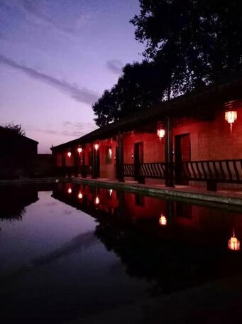 Zhiqing Hotel - Photo2