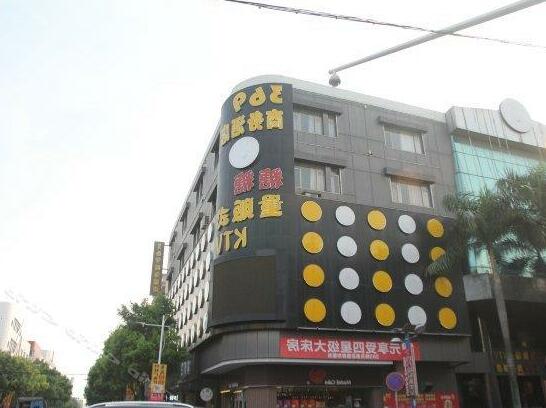 Zhongshan 369 Business Hotel