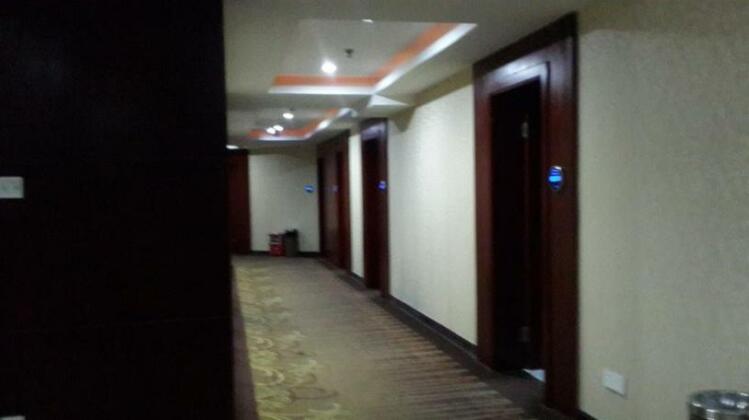 Zhongshan Tianhong Hotel - Photo3