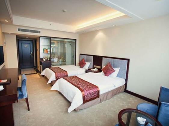 Riverside International Hotel Zhoukou - Photo2