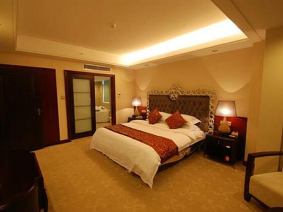 Riverside International Hotel Zhoukou - Photo4