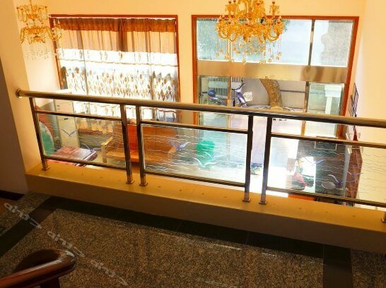 My Old Home Farmhouse - Photo3