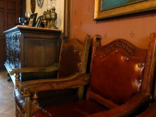 No 15 Holiday Hotel - Photo3