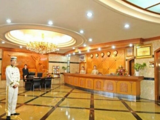 Chun Shang Hotel - Photo3