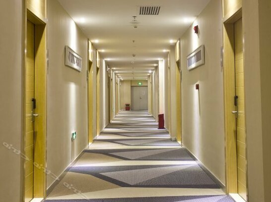 City Comfort Inn Zhuhai Nanping Bridge Branch - Photo4