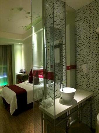 Grand Nest Hotel - Photo4