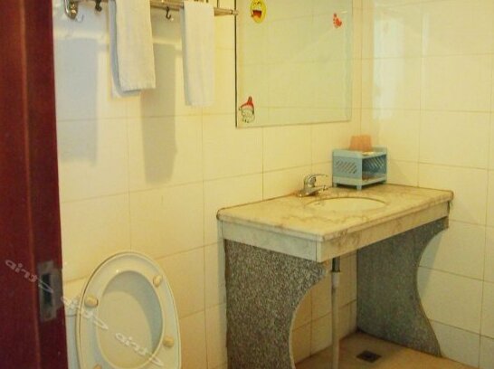 Huafeng Hotel Zhuhai - Photo5