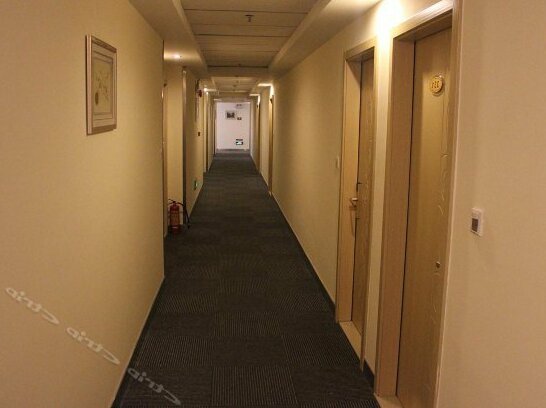 Hualv Hotel Zhuhai Nanping - Photo2