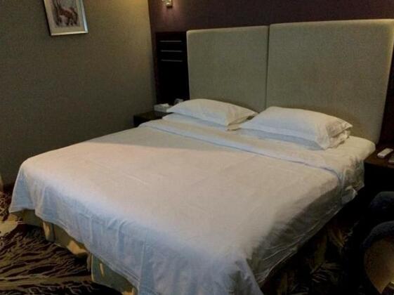 Junlin Hotel Zhuhai - Photo2