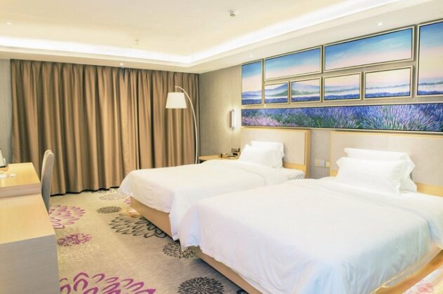 Lavande Hotel Zhuhai Hangkong Xincheng Airport - Photo3