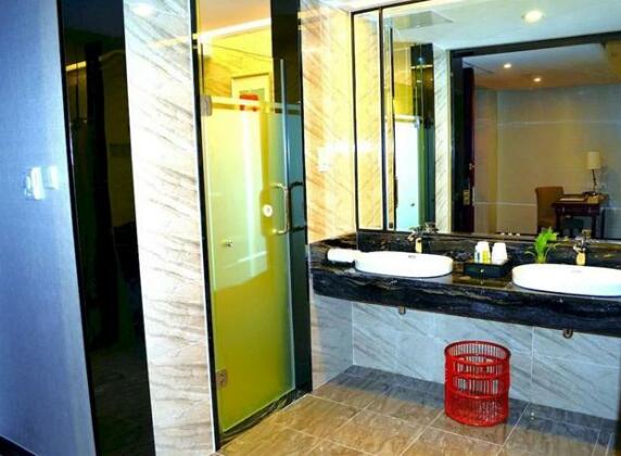 Manhatton Hotel Zhuhai - Photo5