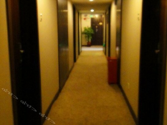 Scenery Hotel Hotel - Photo4