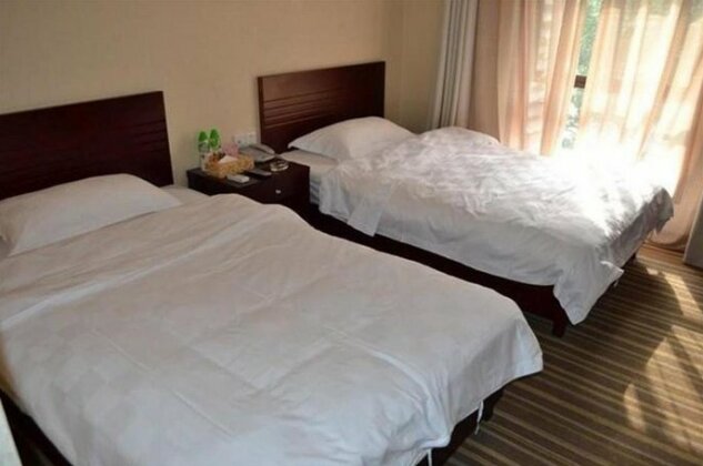 Yuchen Hotel - Photo4