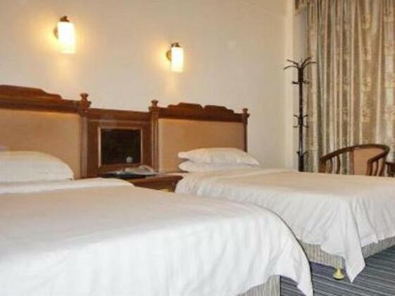 Zhuhai Tengda Hotel - Photo4