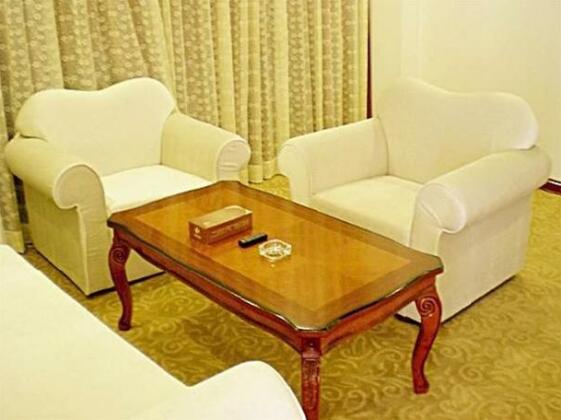 Zhuhai Xinhang Hotel - Photo3