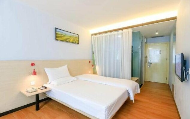 Zhuxing Hotel - Photo2