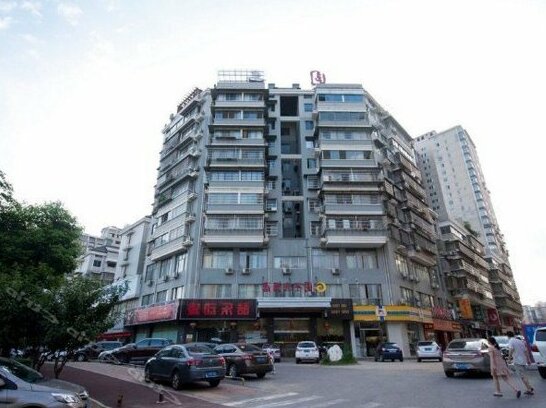 Guofeng Hotel