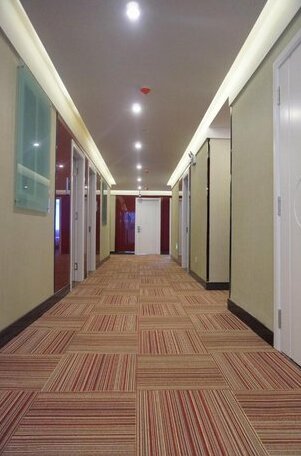 Thank Inn Chain Hotel Guizhou Zunyi Huichuan District Huichuan Avenue - Photo4