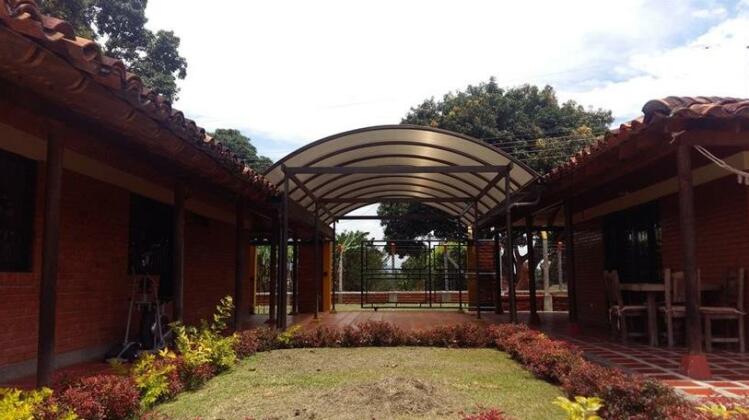 Manantial Del Valle