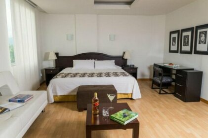 Hotel Bolivar Plaza